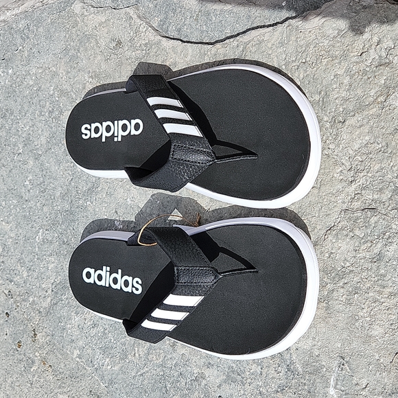 women's 8 in mens adidas